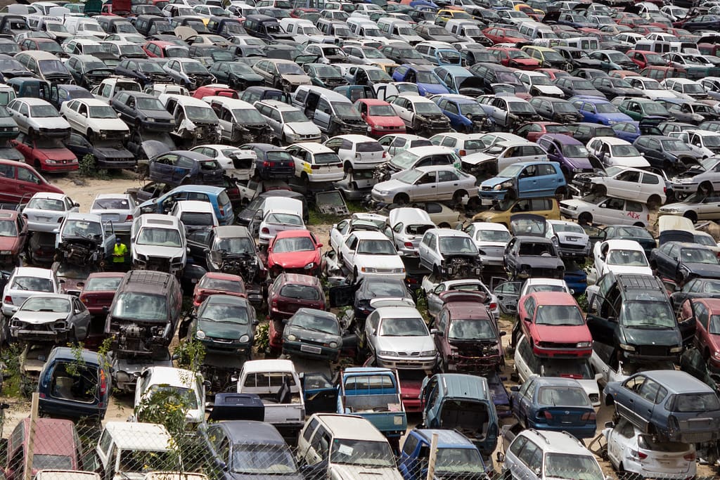 Star Car Wreckers Melbourne Up To $15,999 with Free Towing